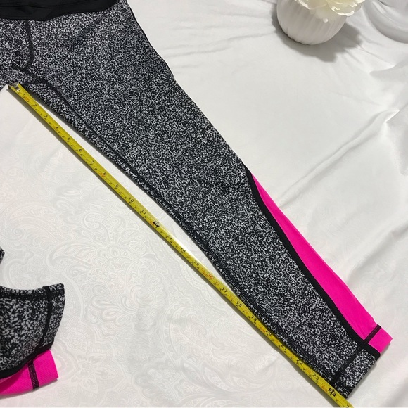 Lululemon | Black and pink leggings Sz 8 - Picture 3 of 13